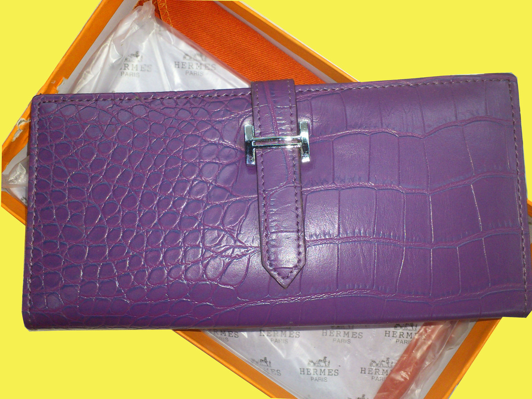 Hermes Classic Style Wallets - Business Minded Mom